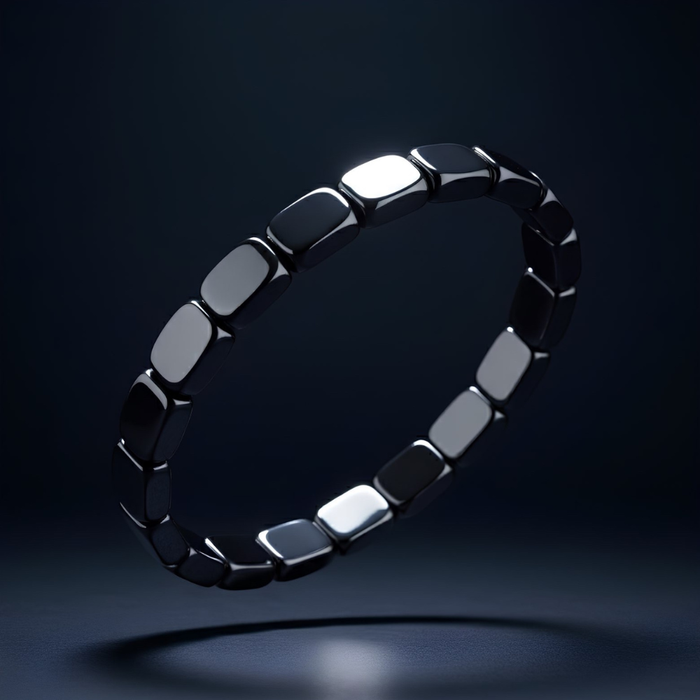 Hemeris bracelet with hematite